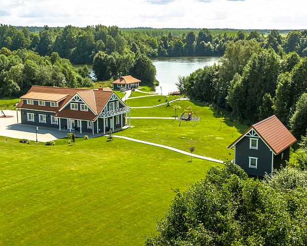 Vila „Islandija“